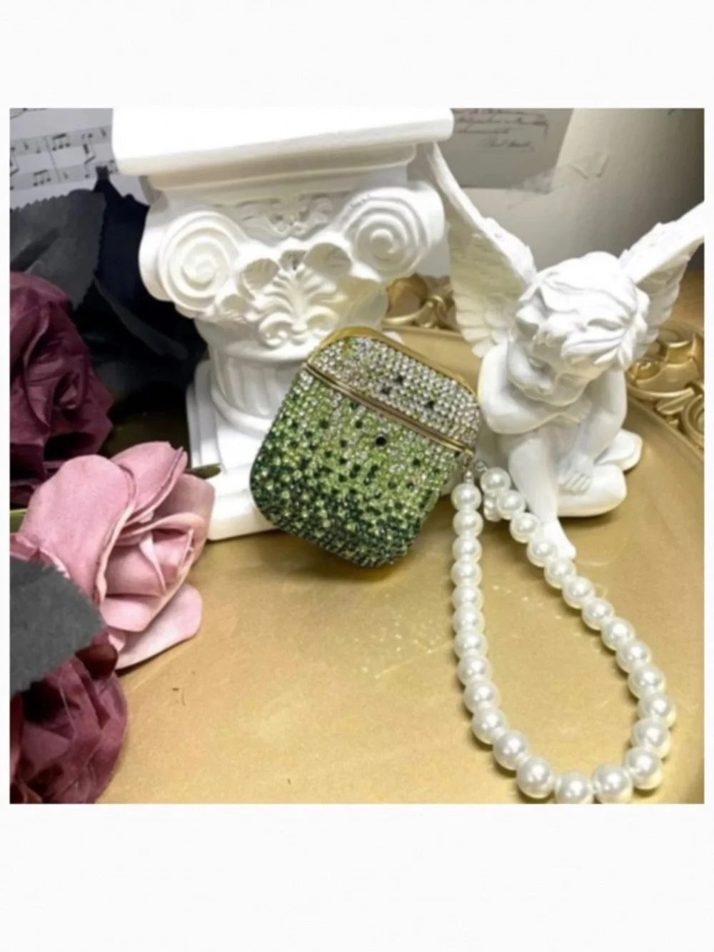 2 items.AirPods 1/2/pro1 Rhinestone gradient bling case with pearl chain